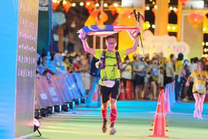 BIB: 100, 
                            <button type="button" onclick="openModal(21769981)" class="btn btn-primary btn-sm float-right btn-popup" data-toggle="modal" data-target=".modal-high-quality">
                        <i class="fas fa-shopping-cart"></i> Add to Cart
                    </button>
                                            <button type="button" onclick="isThisMe(21769981, true)" class="btn btn-success btn-sm float-right btn-popup btn-isme hidden" data-toggle="tooltip" data-placement="bottom" title="นี่คือรูปของคุณใช่ไหม คลิกที่นี่เพื่อเอาเข้าอัลบั้ม">
                        <i class="fas fa-plus"></i> Add to album
                    </button>
                    <button type="button" onclick="isThisMe(21769981, false)" class="btn btn-warning btn-sm float-right btn-popup btn-isnotme hidden">
                        <i class="fas fa-ban"></i> Remove from album
                    </button>